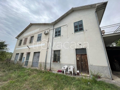 Casale in vendita a Spoleto località Uncinano