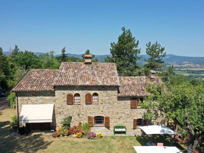 Casale in vendita a Umbertide via Bagianti