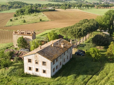 Colonica in vendita a Marsciano strada Statale Marscianese