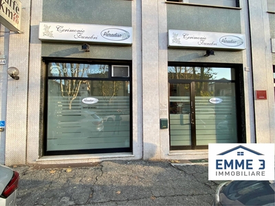 Locale commerciale in affitto a Alessandria