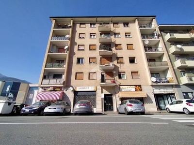 Loft in vendita ad Aosta via Carrel, 37