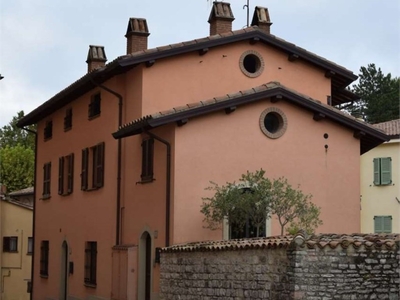 Porzione di Casa in vendita a Nocera Umbra via le Mura 11/a