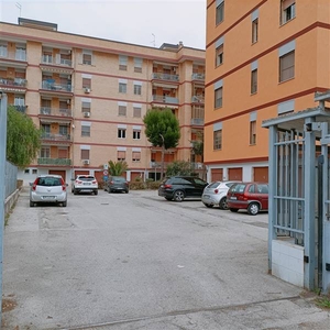 Trilocale in Via g. Imperiale a Foggia