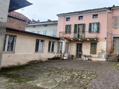 Vendita Villa Bifamiliare VIA SUANNO, San Salvatore Monferrato
