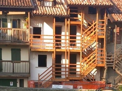 Villa a Schiera in in vendita da privato a Feltre via Monte Tomatico, 11