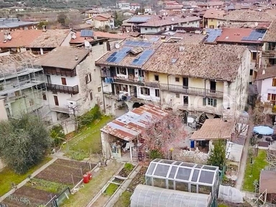 Villa a Schiera in vendita a Dro via Riccardo Zandonai