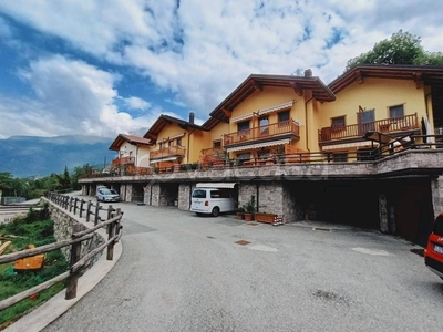 Villa a Schiera in vendita a Montjovet frazione Ciseran