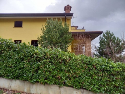 Villa a Schiera in vendita a Perugia strada Ponte Rio Ponte Pattoli, 118R