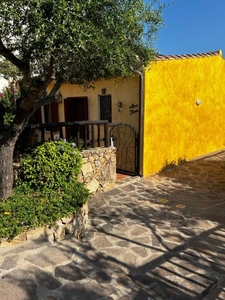 Villa a Schiera in vendita a San Teodoro via Lu Fraili di Supra