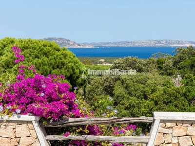 Villa a Schiera in vendita a Santa Teresa Gallura