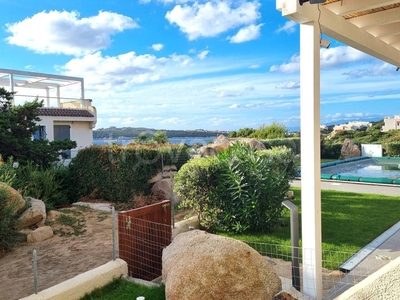 Villa a Schiera in vendita a Santa Teresa Gallura via Antares