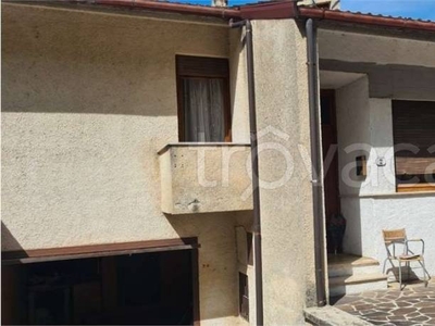 Villa a Schiera in vendita a Sant'Anatolia di Narco via Aldo Moro