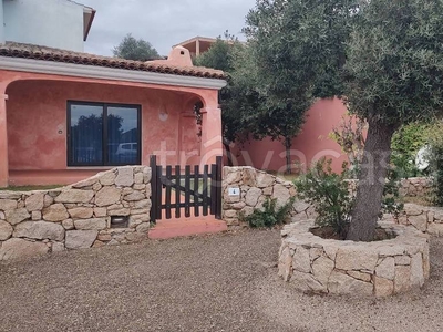 Villa a Schiera in vendita ad Arzachena via Isola Mortorio, 6