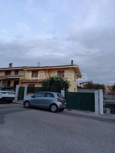 Villa Bifamiliare in in vendita da privato a Sanluri via Francesco Zurru, 7