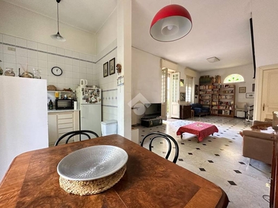 Villa Bifamiliare in vendita a Cagliari via Gaetano Donizetti, 38