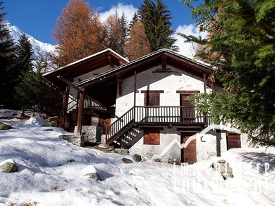 Villa Bifamiliare in vendita a Courmayeur località Planpincieux