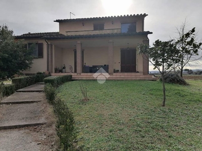 Villa Bifamiliare in vendita a Deruta via s. Angelo, 2