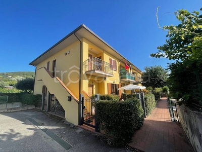 Villa Bifamiliare in vendita a Magione via Baldami, 12d