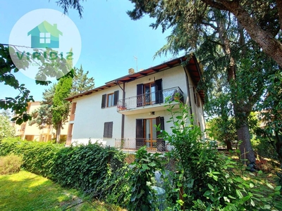 Villa Bifamiliare in vendita a Passignano sul Trasimeno via o. Baldoni, 5