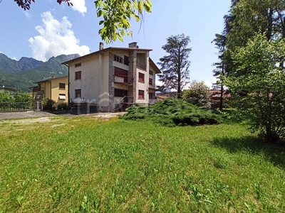 Villa Bifamiliare in vendita a Ponte nelle Alpi via Giuseppe Mazzini