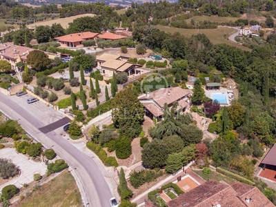 Villa Bifamiliare in vendita a Todi