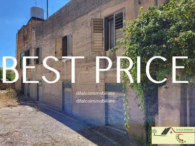 Villa Bifamiliare in vendita ad Agrigento via Piersanti Mattarella
