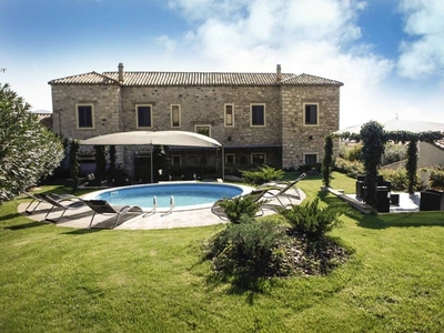 Prestigiosa villa di 800 mq in vendita, Gesturi, Italia