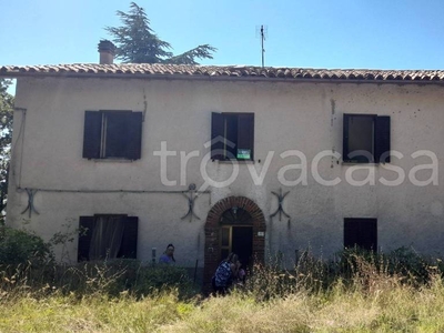 Villa in in vendita da privato a Gubbio case Sparse San Benedetto, 9