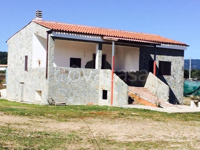Villa in in vendita da privato a Telti vicolo Almiddina, 14