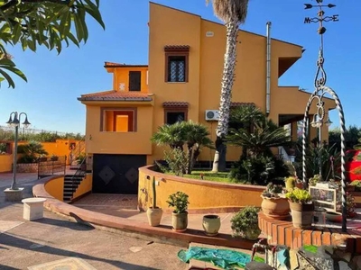 Villa in vendita a Bagheria corso Italia