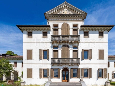 Villa in vendita a Belluno via San Lorenzo