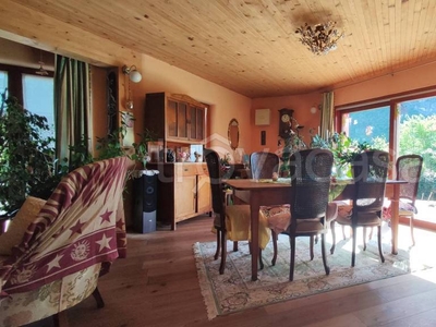 Villa in vendita a Besenello frazione Dietrobeseno, 38