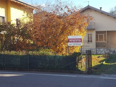 Villa in vendita a Borgo Valbelluna via cavassico superiore, 11