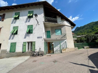 Villa in vendita a Borgo Valsugana via Lunar, 2