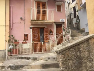 Villa in vendita a Caccamo via Agostino Inveges