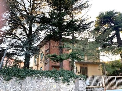 Villa in vendita a Calliano