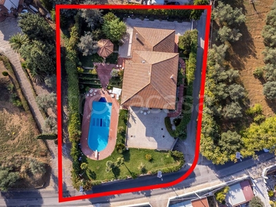 Villa in vendita a Caltagirone via Bianca Alì, 3