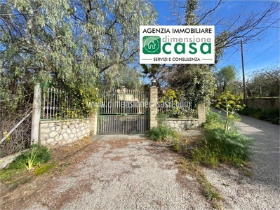 Villa in vendita a Caltanissetta contrada Gaddira sn