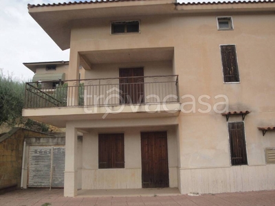 Villa in vendita a Caltanissetta contrada Serra Pantano