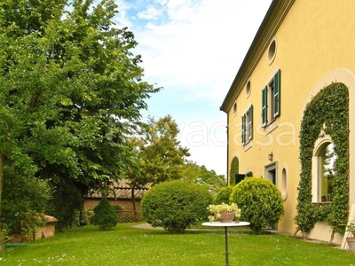 Villa in vendita a Castiglione del Lago via Ignazio Silone