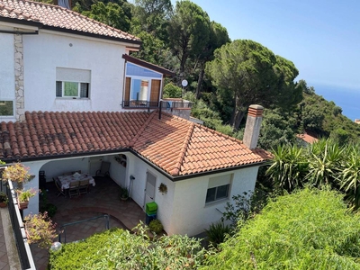 Villa in vendita a Cefalù via dei Mirtilli, 5