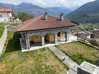 Villa in vendita a Châtillon strada chemin conoz