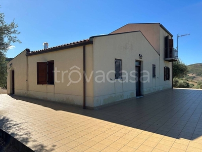 Villa in vendita a Collesano sp129