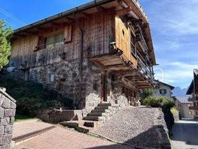 Villa in vendita a Falcade via Don Bartolomeo Zender, 35