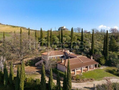 Villa in vendita a Gualdo Cattaneo