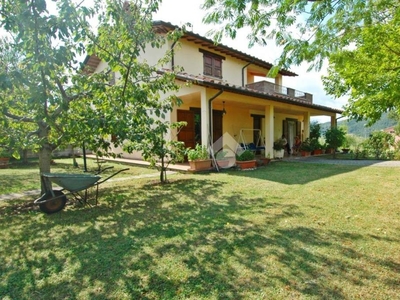 Villa in vendita a Gualdo Tadino morano madonnuccia, 39