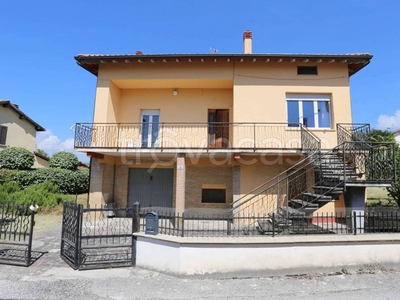 Villa in vendita a Gubbio via del Barco