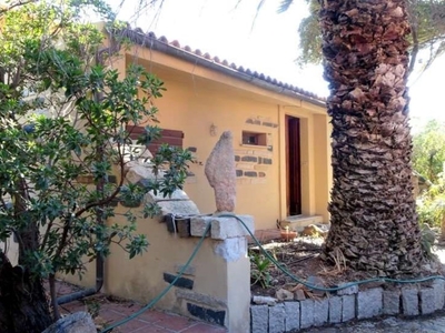 Villa in vendita a La Maddalena via Crocetta 12