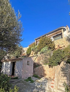 Villa in vendita a La Maddalena via Eleonora d'Arborea