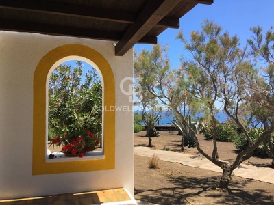 Villa in vendita a Lampedusa e Linosa contrada pozzolana